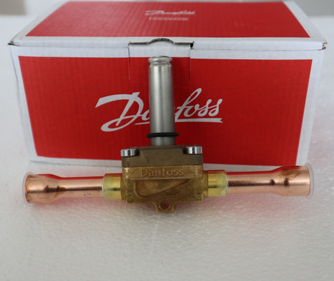 Danfoss solenoid valve with coil